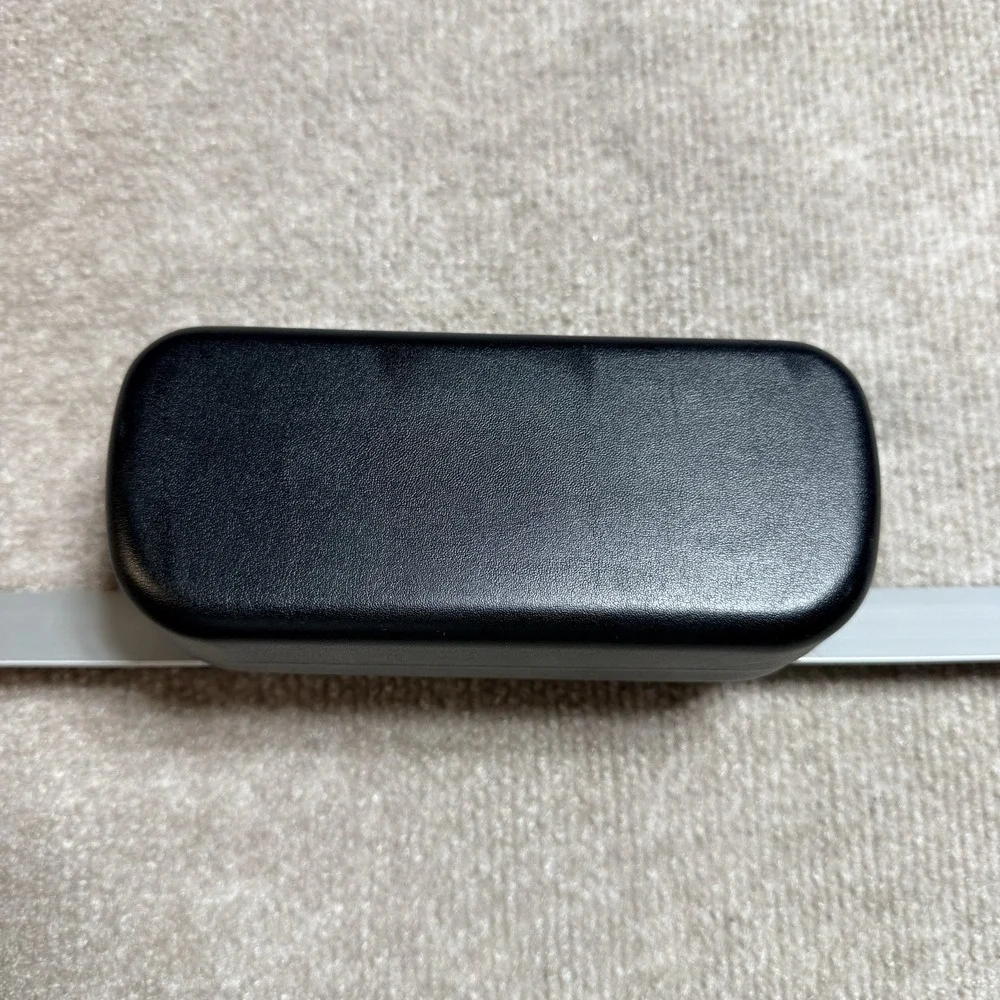 Authentic Nike Vision Hard Clamshell Eyeglasses Case Black 